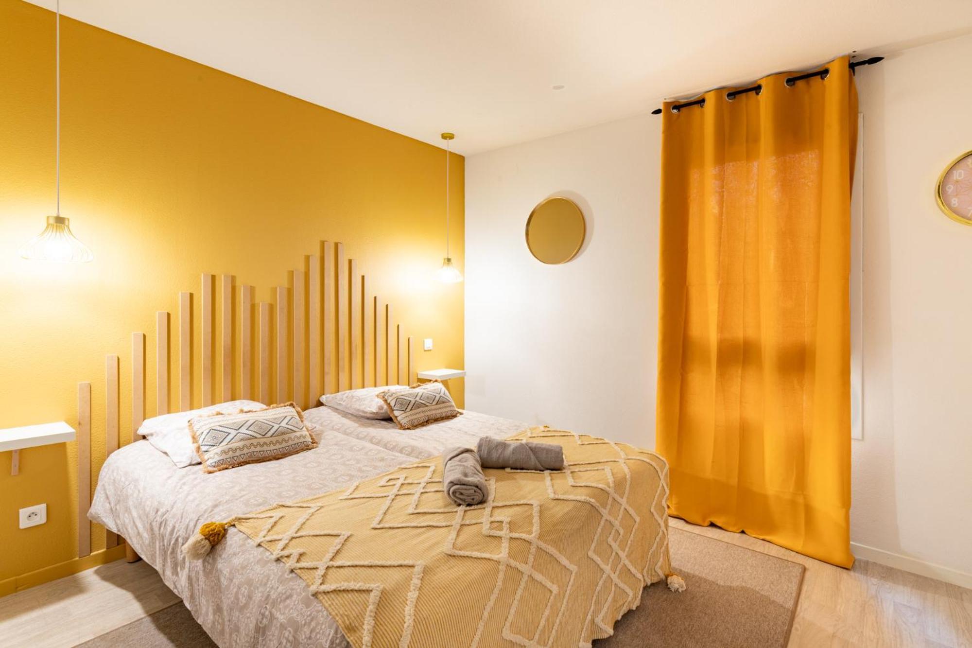 Les Cocons De Lourdes Apartment Exterior photo