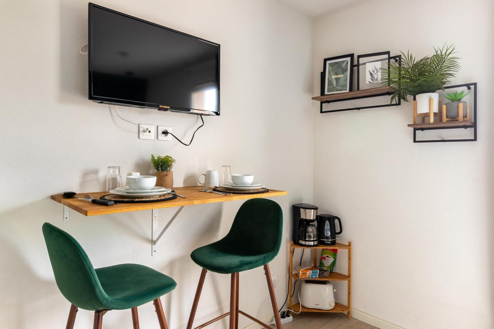Les Cocons De Lourdes Apartment Room photo